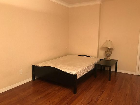 2nd image of 430 S Catalina St #0
