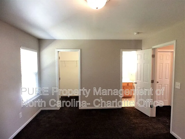 5637 Bent Creek Cir — Photo 11