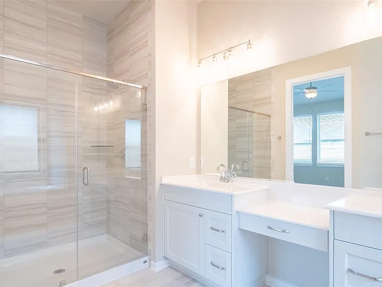 6007 Painted Plains Ln — Photo 18