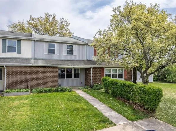 229 Daffodil Ct, Quakertown, PA 18951