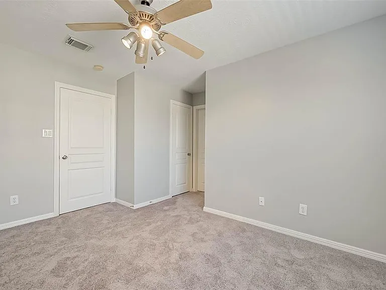 3508 Garrow St — Photo 17