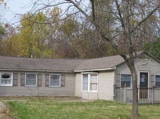 3948 Case Ct, Watervliet, MI 49098
