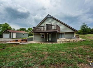 5422 Clark Rd, Meriden, KS 66512