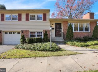 240 Gernant Ave, Sinking Spring, PA 19608