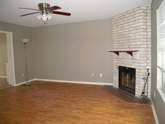 5th image of 1904 Goodrich Ave APT 4