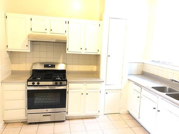 2nd image of 110 Highland Ave
