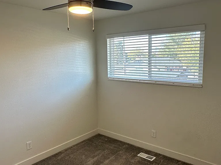 Union Village Apartments — Photo 15