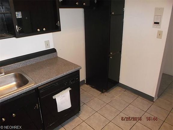 5th image of 11811 Lake Ave APT 106