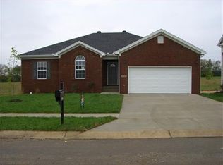 5015 Black Falcon Rd, Shelbyville, KY 40065