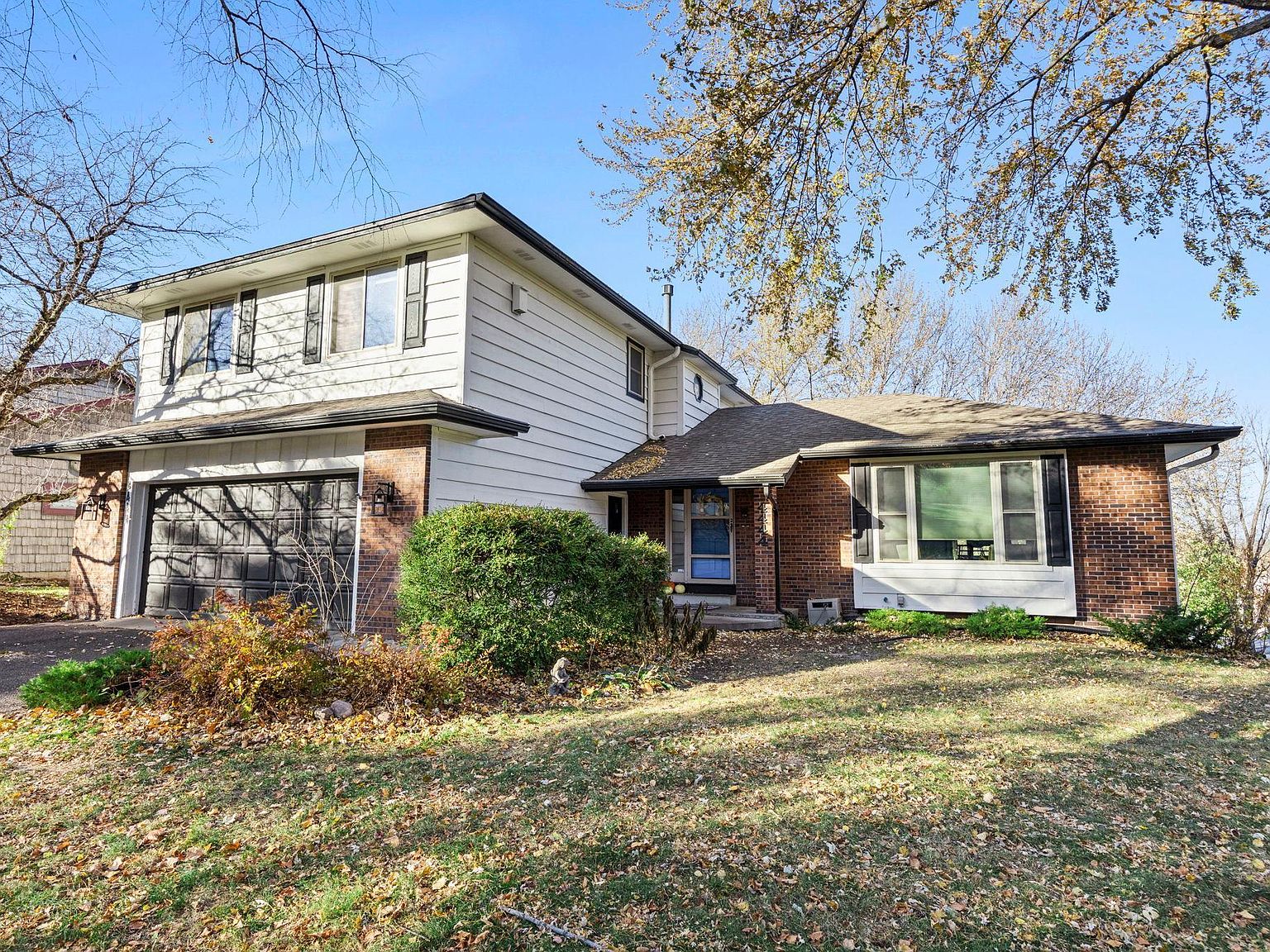 o o mi 4444 Victoria St N, Shoreview, MN 55126 | Zillow