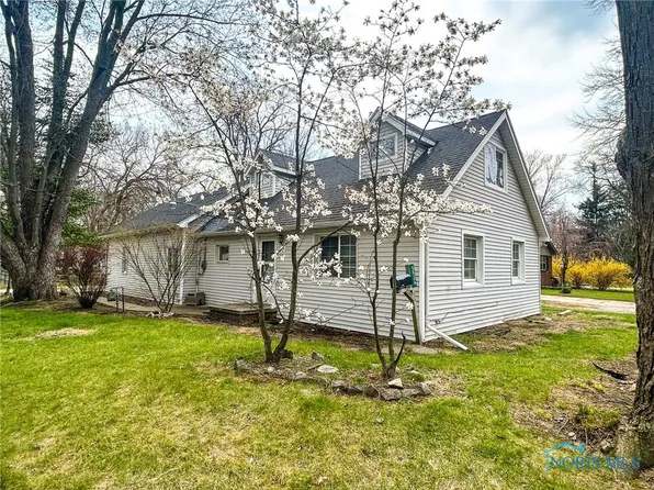 5526 Talmadge Rd, Toledo, OH 43623