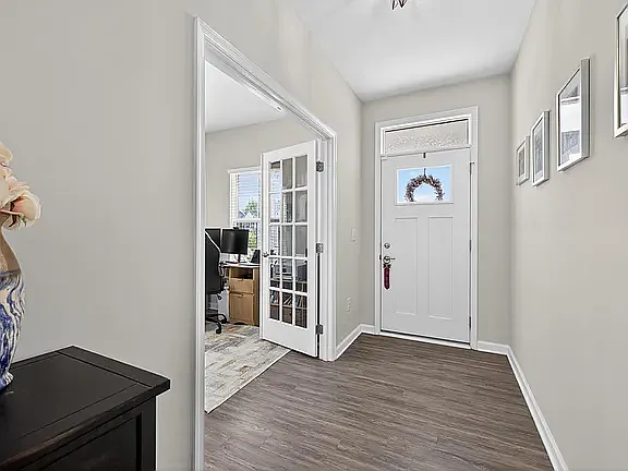 201 Devon Fields Dr — Photo 5