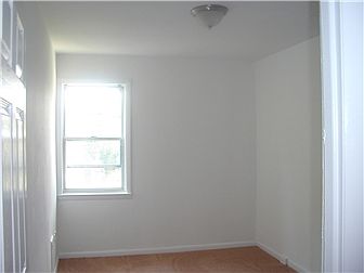 5th image of 421 S Union St