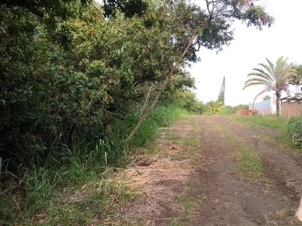 Mauka St Lot 25, Naalehu, HI 96772