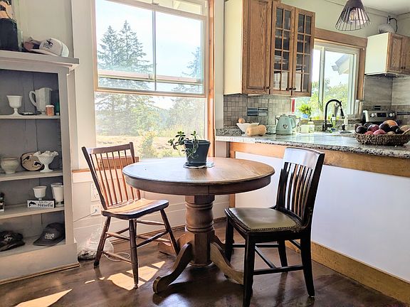 5th image of 4543 Beaverton Valley Rd #1