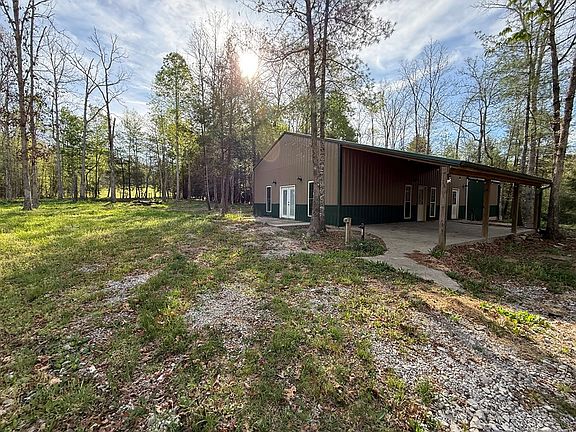 3rd image of 223 Crouch Branch Ln