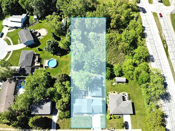 2nd image of 11029 W 135th Pl