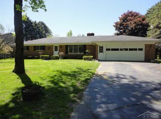 9033 Summerfeldt Rd, Saginaw, MI 48609