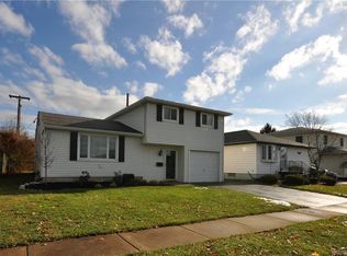 35 Green Ter, Depew, NY 14043