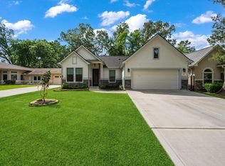 13211 Doral Cir, Montgomery, TX 77356