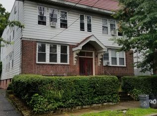 100-2 Scofield St, Newark, NJ 07106