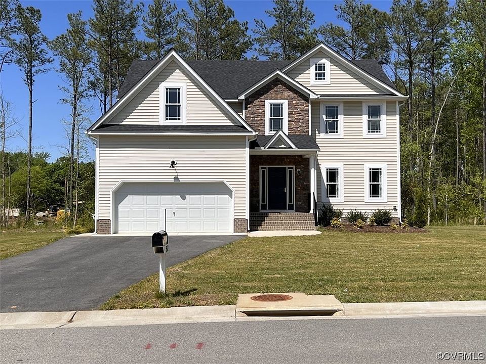1st image of 17424 Thornwood Ln