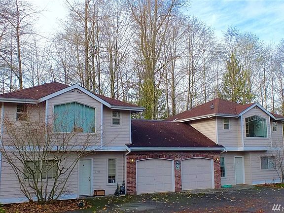2nd image of 2418 99th Ave NE