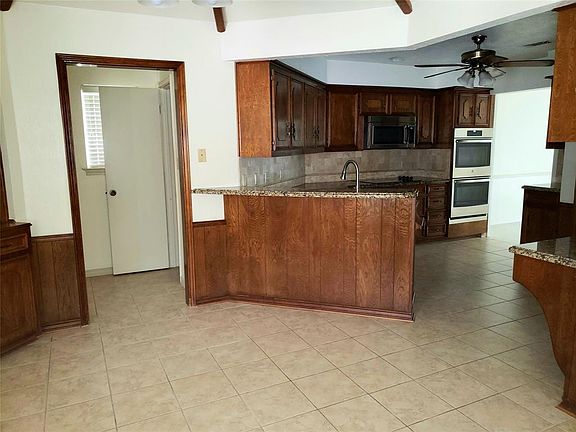 4th image of 1308 Northridge Dr