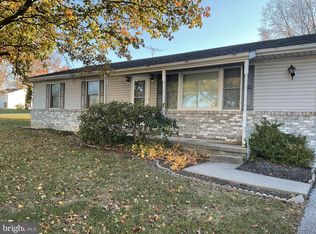 103 Courier Ct, Taneytown, MD 21787