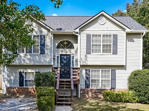 7105 E Village Ct, Riverdale, GA 30296