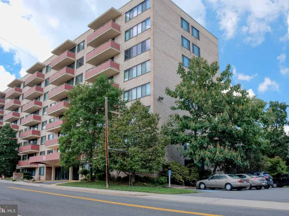 4201 Lee Hwy APT 106, Arlington, VA 22207