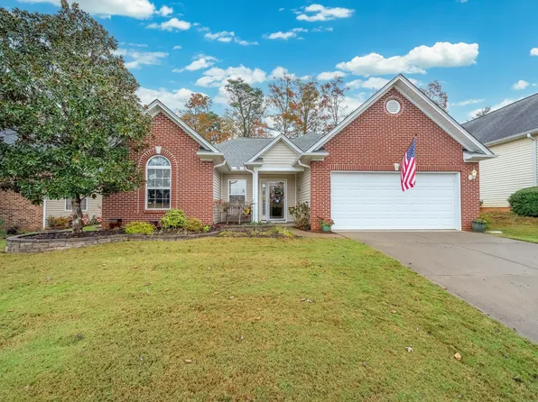 602 Center Rd, Taylors, SC 29687