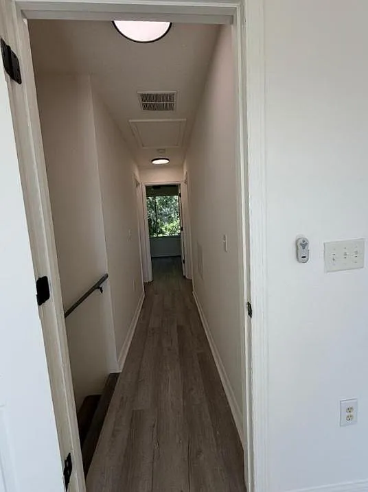 3 bed, 1811 sqft, $1,700 — Photo 3