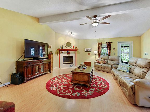 4th image of 1556 Mount Airy Ct