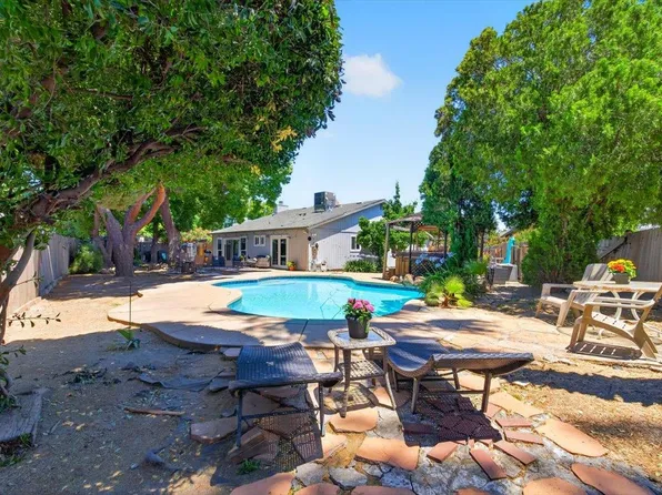 10 Tananger Ct, Sacramento, CA 95833