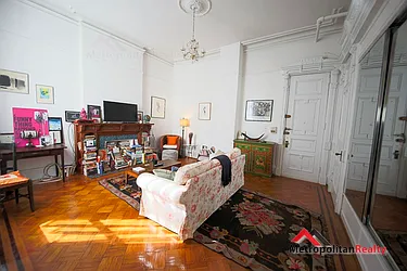 Rented by Metropolitan Realty