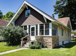 381 Snelling Ave S, Saint Paul, MN 55105