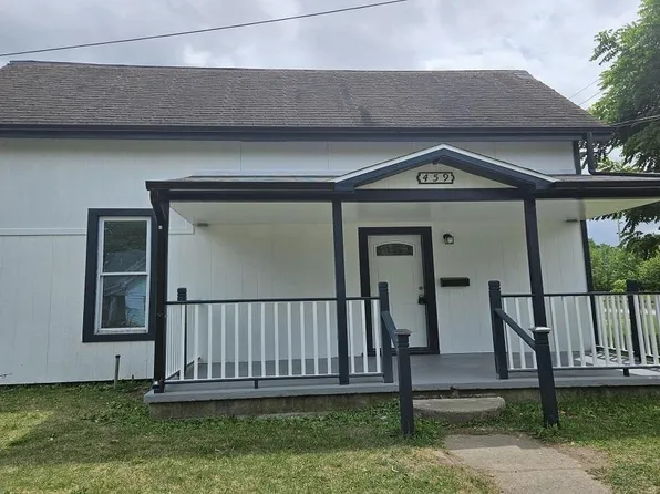 459 W Palmer St, Frankfort, IN 46041