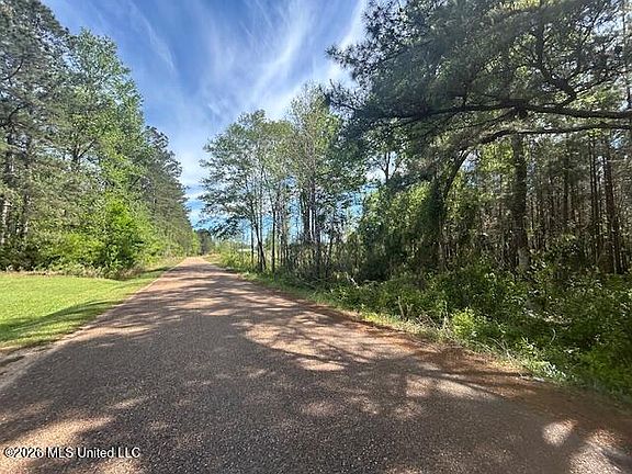 3rd image of W Smith Ferry Rd