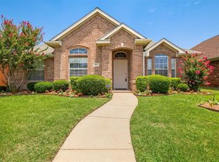 5612 Bedford Ln, The Colony, TX 75056