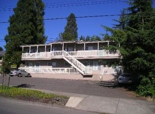 569 NE Casper St, Roseburg, OR 97470
