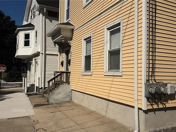 3rd image of 471-473 Chalkstone Ave