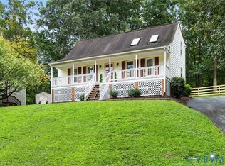 2713 Mistwood Forest Dr, Chester, VA 23831