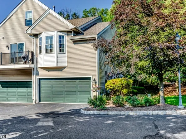 24 Heatherwood Ln, Bedminster Twp., NJ 07921