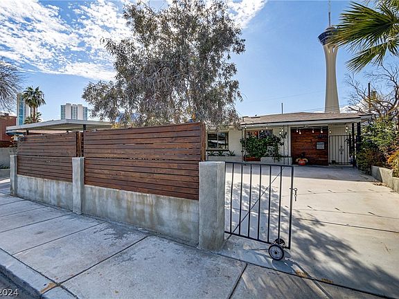3rd image of 2020 Santa Ynez Dr