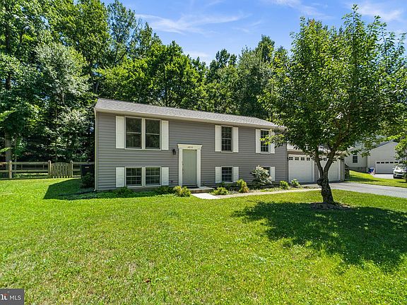 2nd image of 4823 Worthington Way