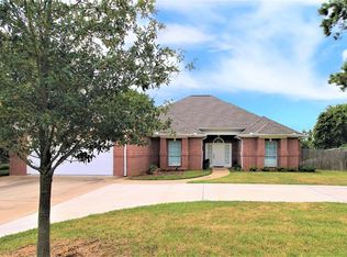 2509 Mustang Rd, Brenham, TX 77833