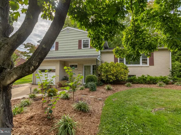 2701 Doris Dr, Wilmington, DE 19803