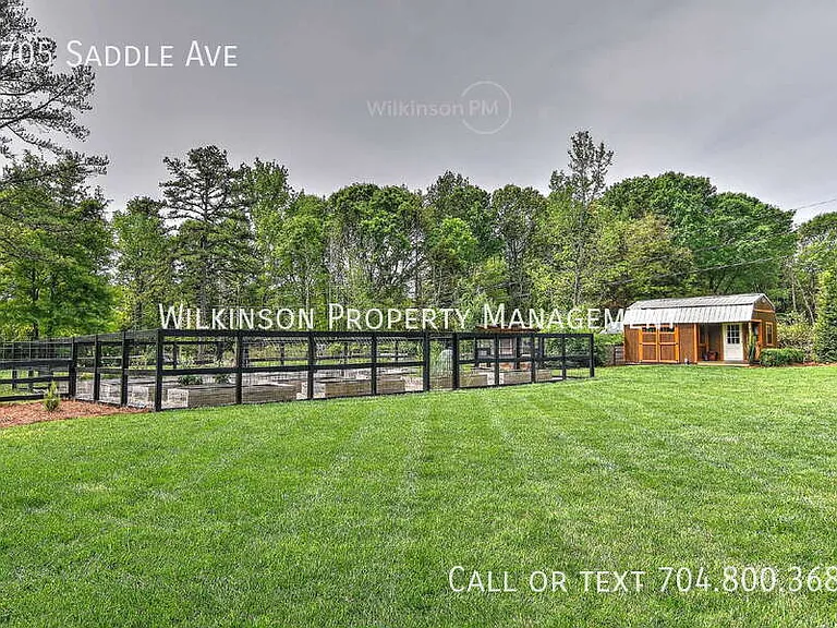 9705 Saddle Ave — Photo 100