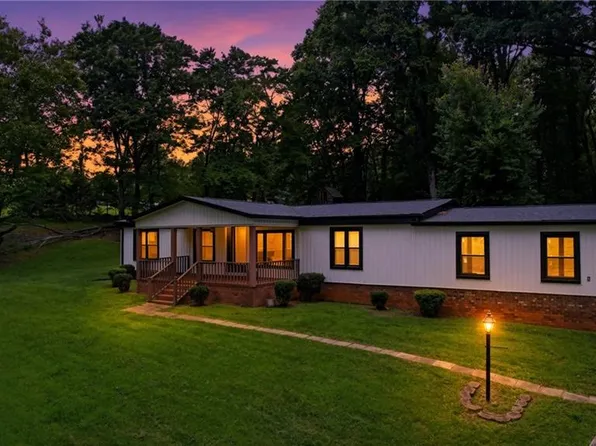 6105 State Highway 67, Boonville, NC 27011